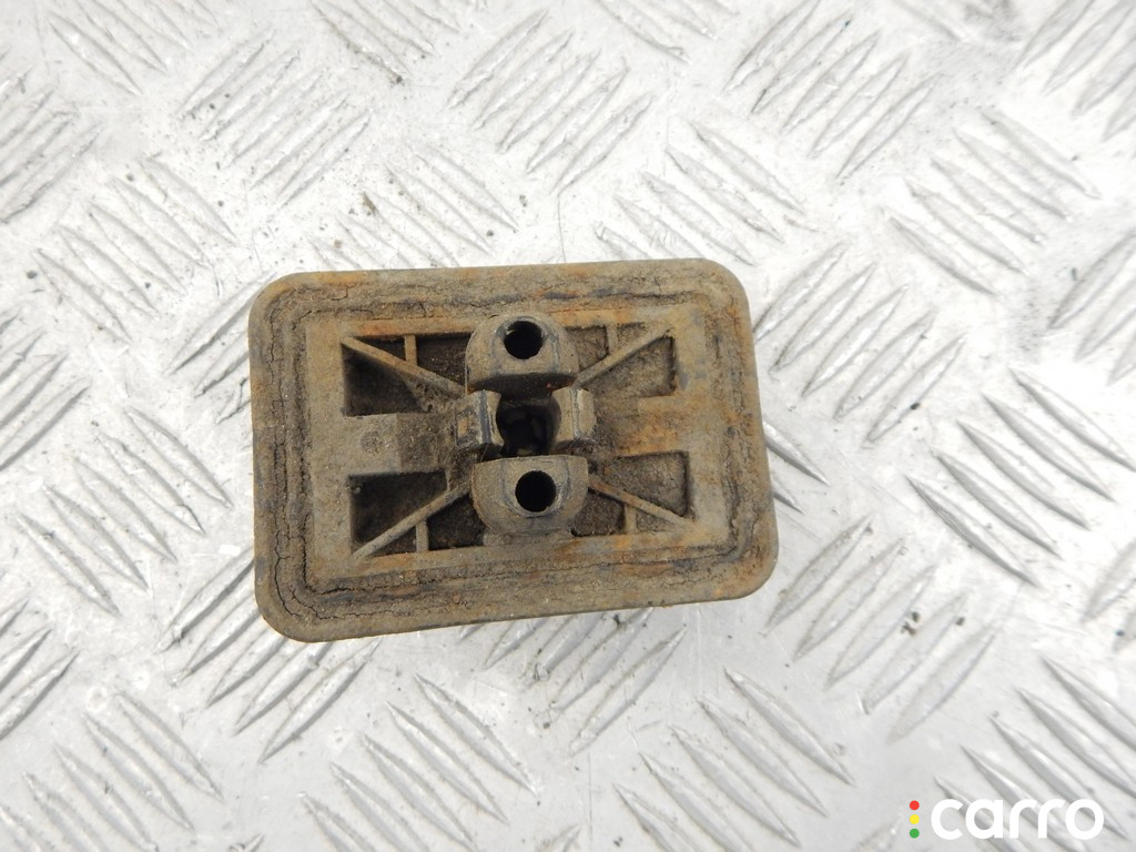 51718268885, 8268885, 51710153103, 0153103, 51718233281, 8233281 Опора под домкрат (поддомкратная подушка) BMW 3-series (E46) 2002г. - фото №2