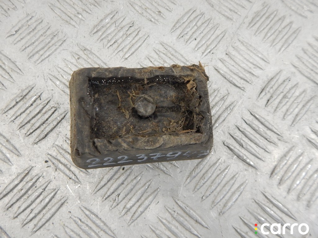51718268885, 8268885, 51710153103, 0153103, 51718233281, 8233281 Опора под домкрат (поддомкратная подушка) BMW 3-series (E46) 1999г. - фото №1