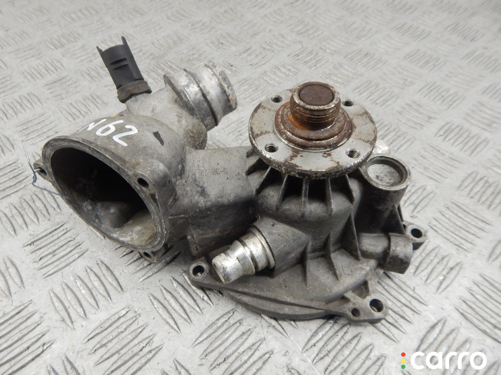 11517524551, 7524551, 11517524552, 7524552, 11517586781, 7586781 Помпа BMW X5-series (E53) 2004г. - фото №1