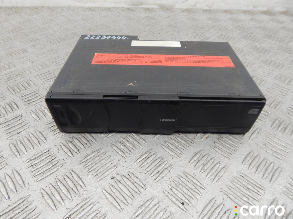 6913389, 65126913389, 65126946990, 6946990 CD-чейнджер BMW X5-series (E53) 2004г. - фото №1