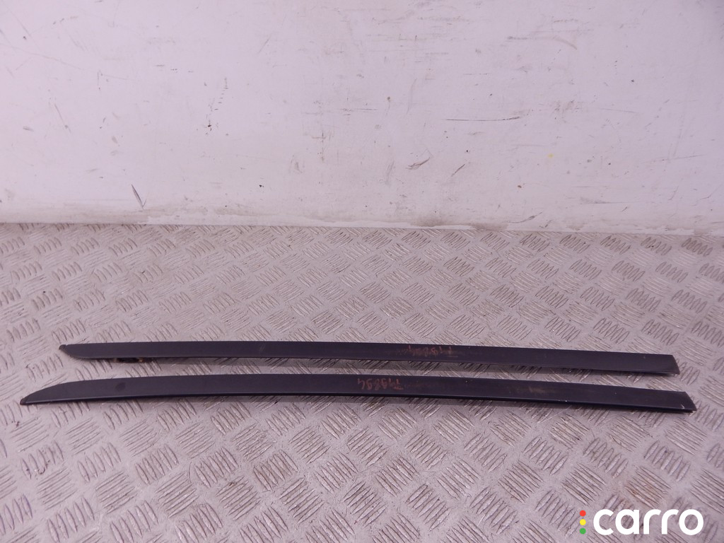Молдинг стекла лобового BMW 5-series (E60/61) 2009г. - фото №4
