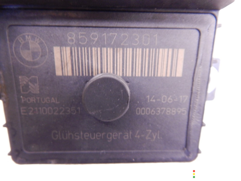 7798000, 12217798000, 12218591723, 8591723 Реле накала свечей BMW 5-series (E60/61) 2009г. - фото №3