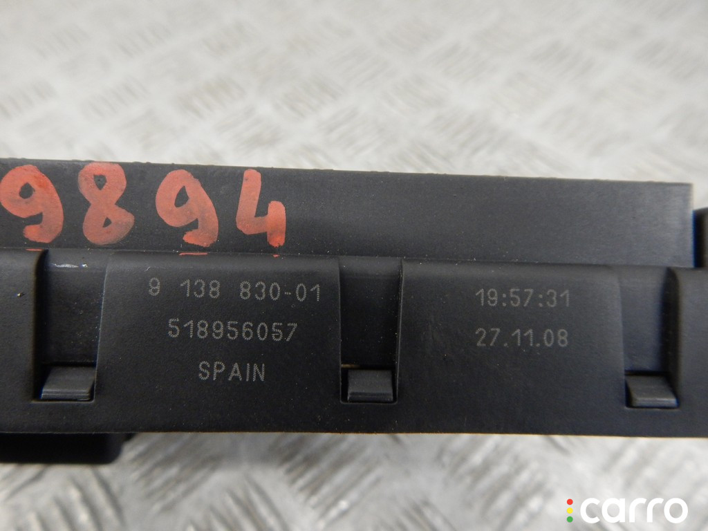 9138830, 6906618, 61149138830, 61146906618 Блок предохранителей BMW 5-series (E60/61) 2009г. - фото №3