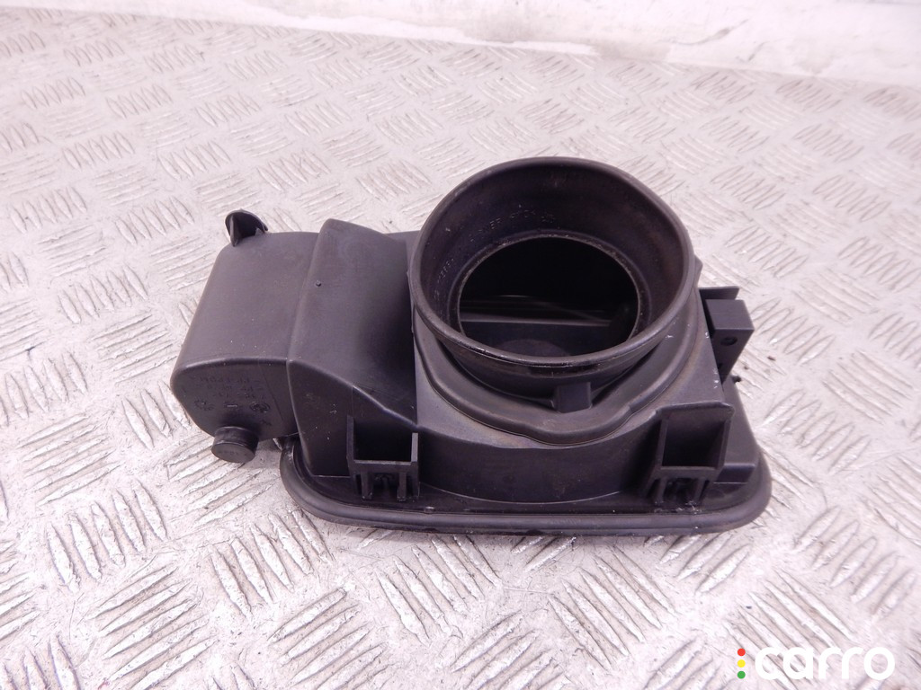 51177034281, 7034281 Лючок топливного бака BMW 5-series (E60/61) 2009г. - фото №3