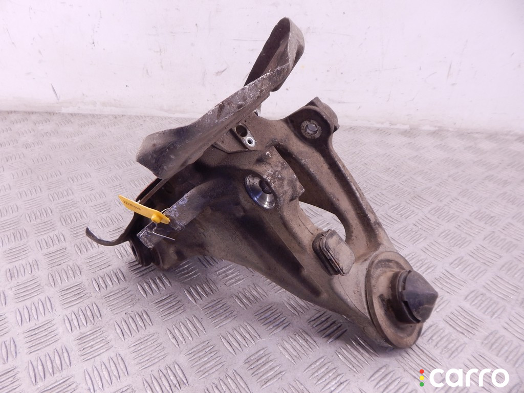 33326879101, 6879101, 33326770981, 6770981 Ступица задняя левая BMW X5-series (E70) 2007г. - фото №3