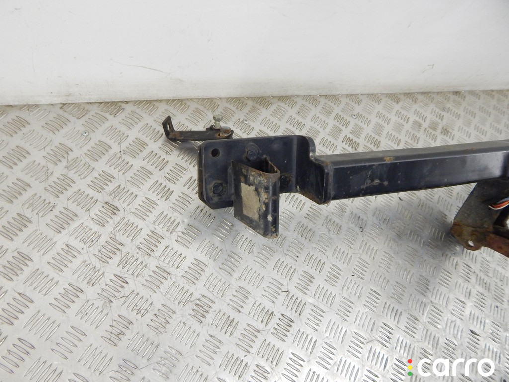 Прицепное устройство (фаркоп) BMW 5-series (E39) 1999г. - фото №2