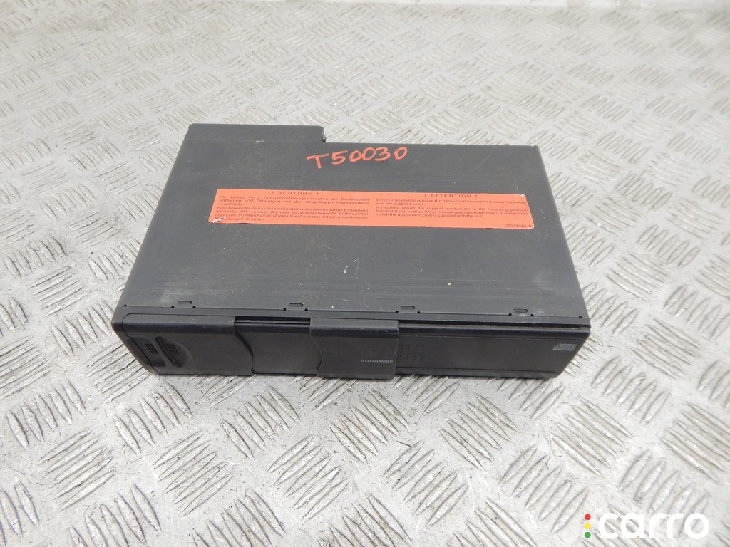 6913389, 65126913389, 65126946990, 6946990 CD-чейнджер BMW X5-series (E53) 2005г. - фото №1