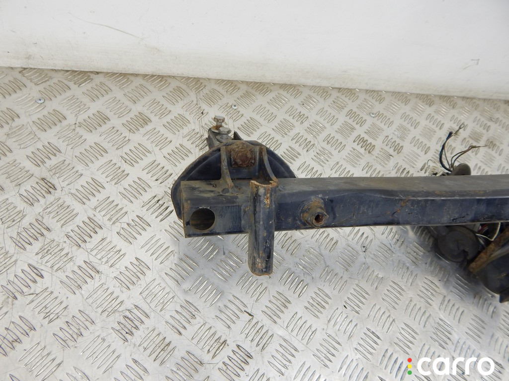 Прицепное устройство (фаркоп) BMW 5-series (E39) 1999г. - фото №2