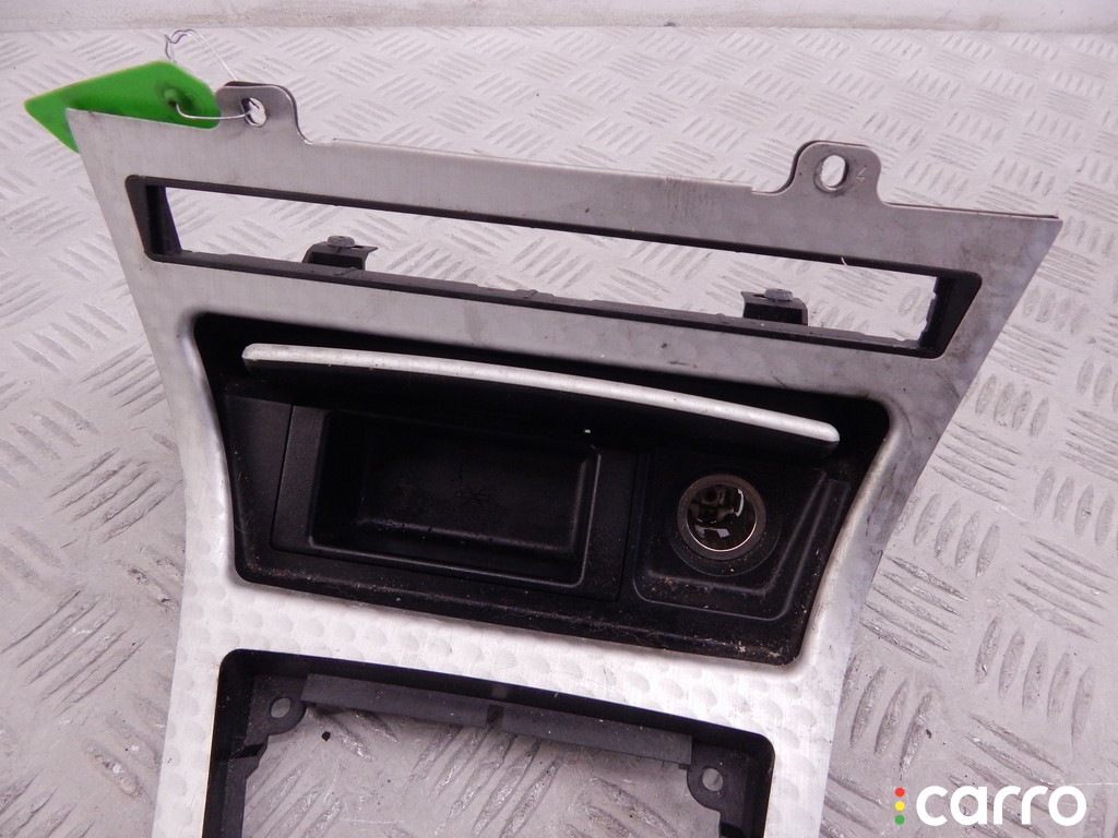 51453401825, 3401825 Накладка декоративная салона (комплект) BMW X3-series (E83) 2004г. - фото №4