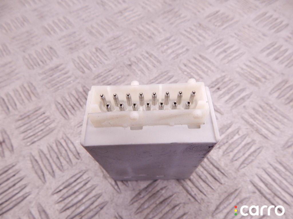 61358366381, 8366381, 61358359031, 8359031 Блок управления стеклоподъемниками BMW 3-series (E36) 1997г. - фото №2