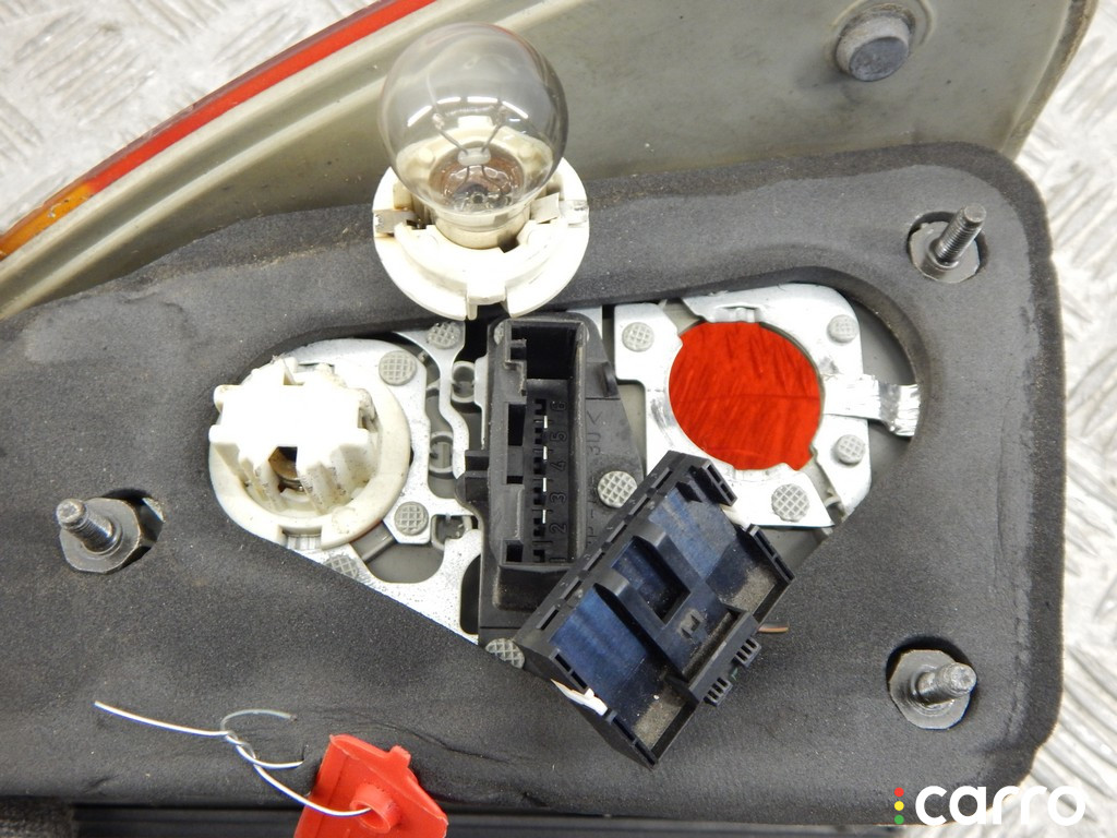 63217164485, 7164485, 63216916913, 6916913 Фонарь задний левый BMW X5-series (E53) 2004г. - фото №5