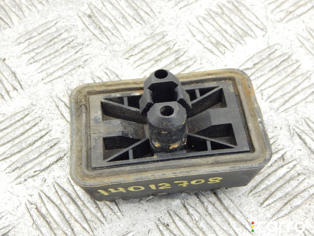 51718268885, 8268885, 51710153103, 0153103, 51718233281, 8233281 Опора под домкрат (поддомкратная подушка) BMW 3-series (E46) 2003г. - фото №2
