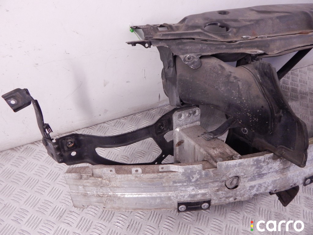 51647033741, 7033741 Передняя панель крепления облицовки (телевизор) BMW 5-series (E60/61) 2006г. - фото №3