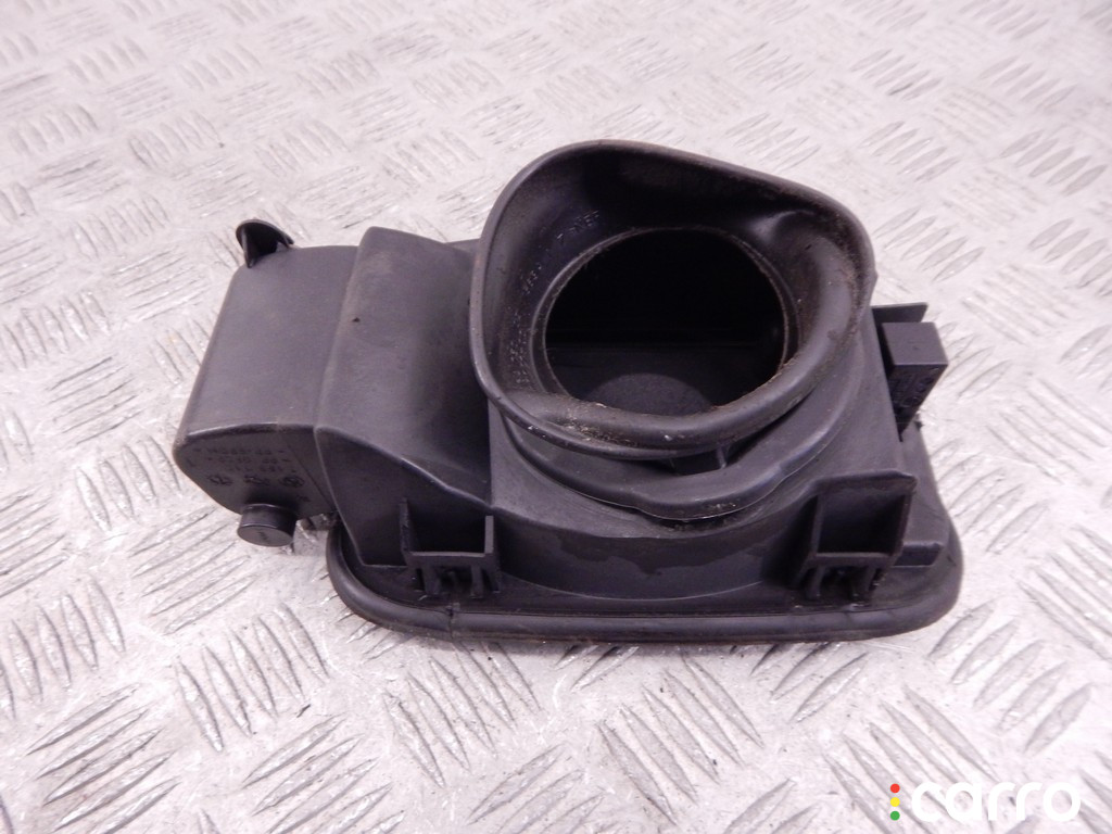 51177034281, 7034281 Лючок топливного бака BMW 5-series (E60/61) 2006г. - фото №4