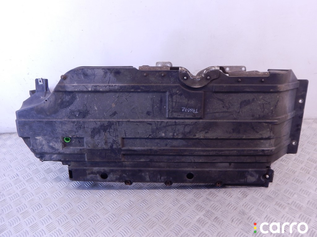 51718408767, 8408767 Защита днища BMW X5-series (E53) 2004г. - фото №1