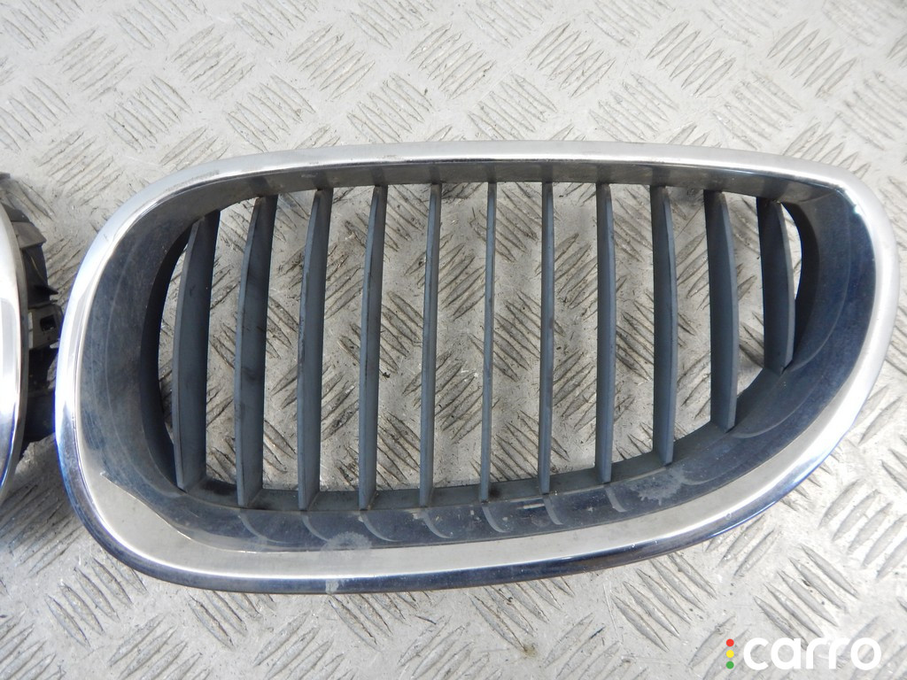 7027062, 51137027062 Решетка радиатора BMW 5-series (E60/61) 2004г. - фото №5