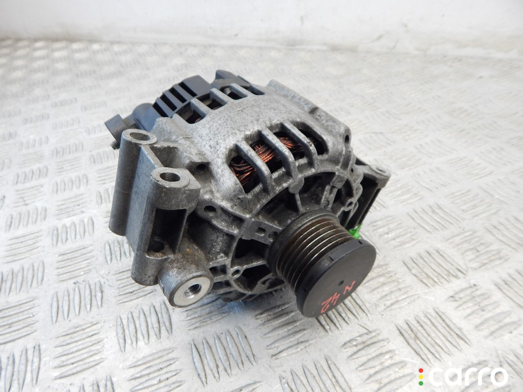 7521382 Генератор BMW 3-series (E46) 2002г. - фото №1