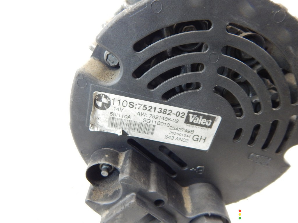 7521382 Генератор BMW 3-series (E46) 2002г. - фото №4