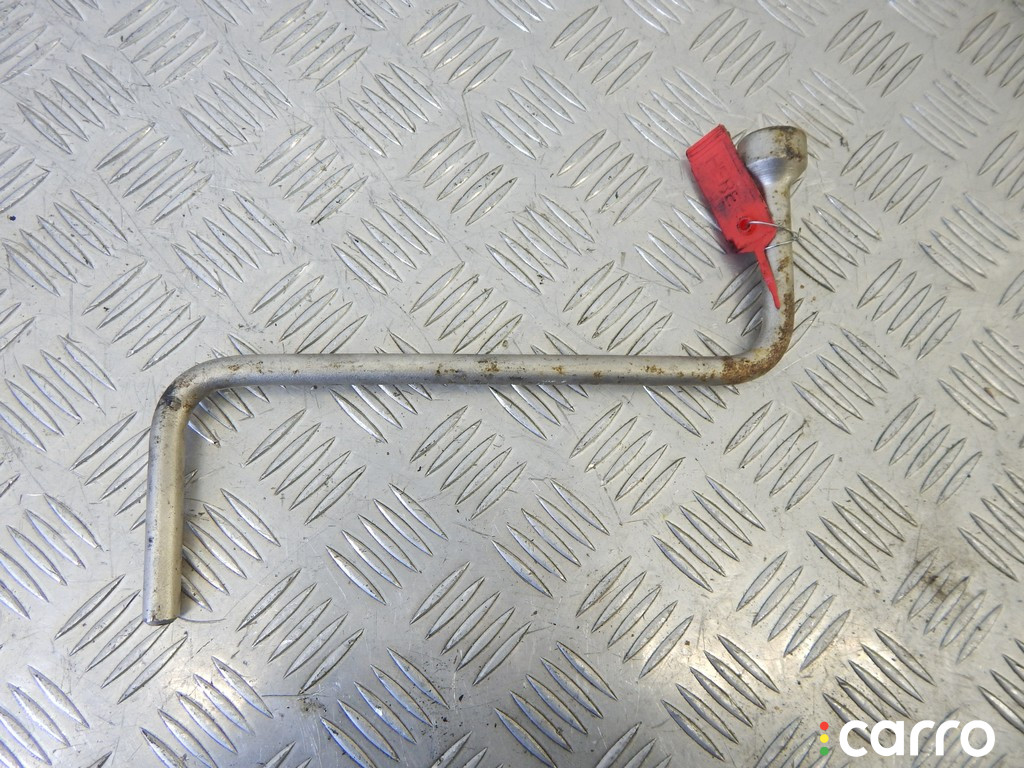 71121179953, 1179953, 71121127032, 1127032 Ключ колесный (балонный) BMW 5-series (E39) 1998г. - фото №2
