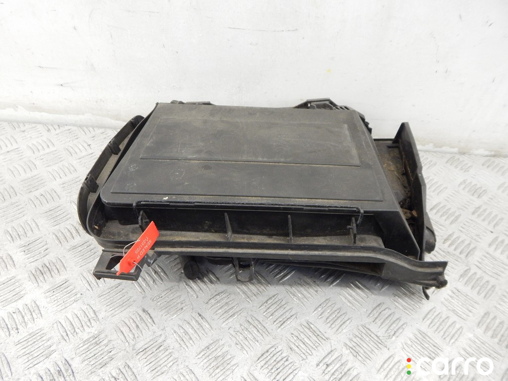 8379625, 64318379625, 64318364772, 8364772 Корпус салонного фильтра BMW 5-series (E39) 1998г. - фото №1