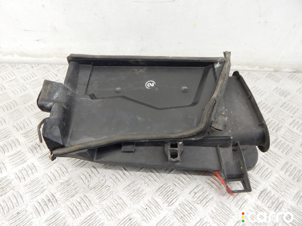8379625, 64318379625, 64318364772, 8364772 Корпус салонного фильтра BMW 5-series (E39) 1998г. - фото №2
