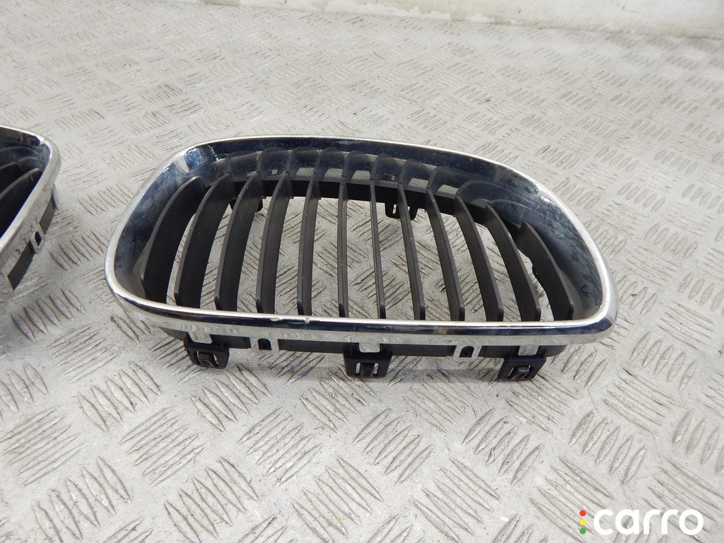 Решетка радиатора BMW 1-series (E87) 2009г. - фото №2