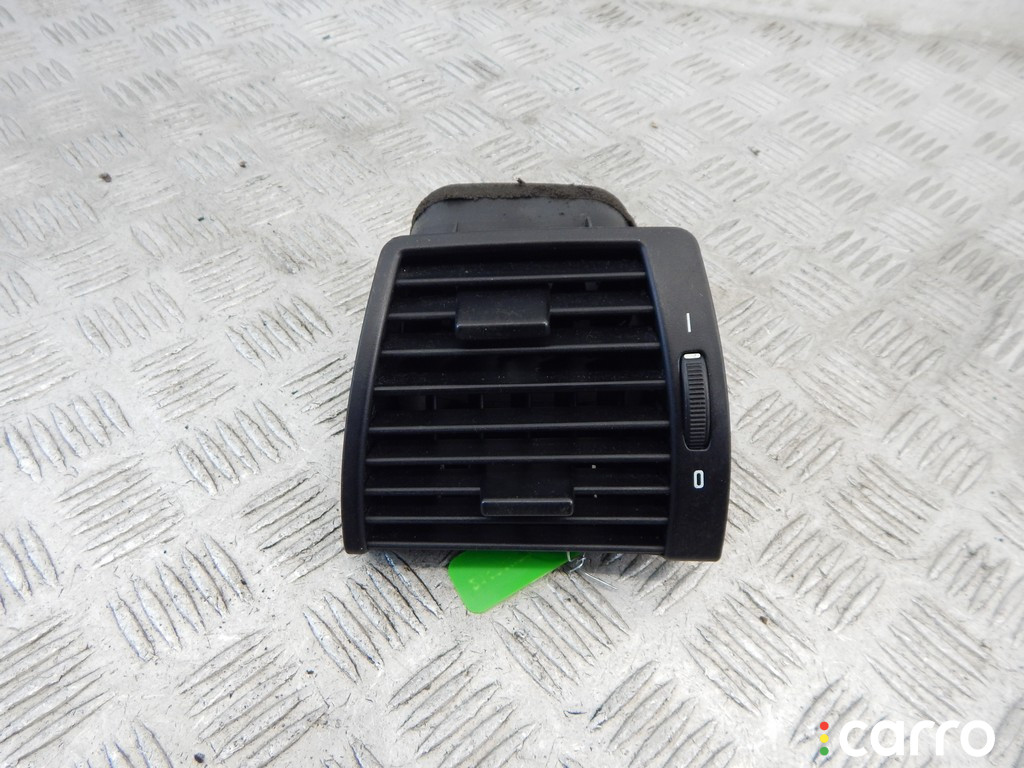 64228402215, 8402215 Дефлектор обдува салона BMW X5-series (E53) 2001г. - фото №1