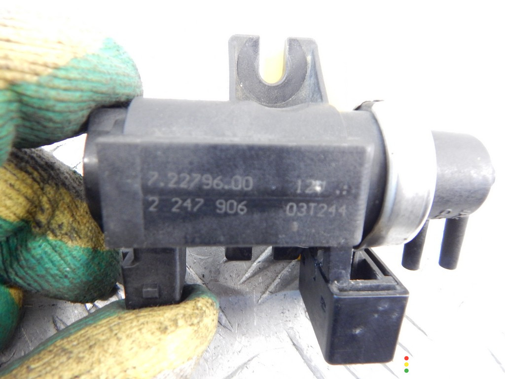 2247906, 11742247906 Преобразователь давления (соленоид наддува/EGR) BMW X5-series (E53) 2003г. - фото №4