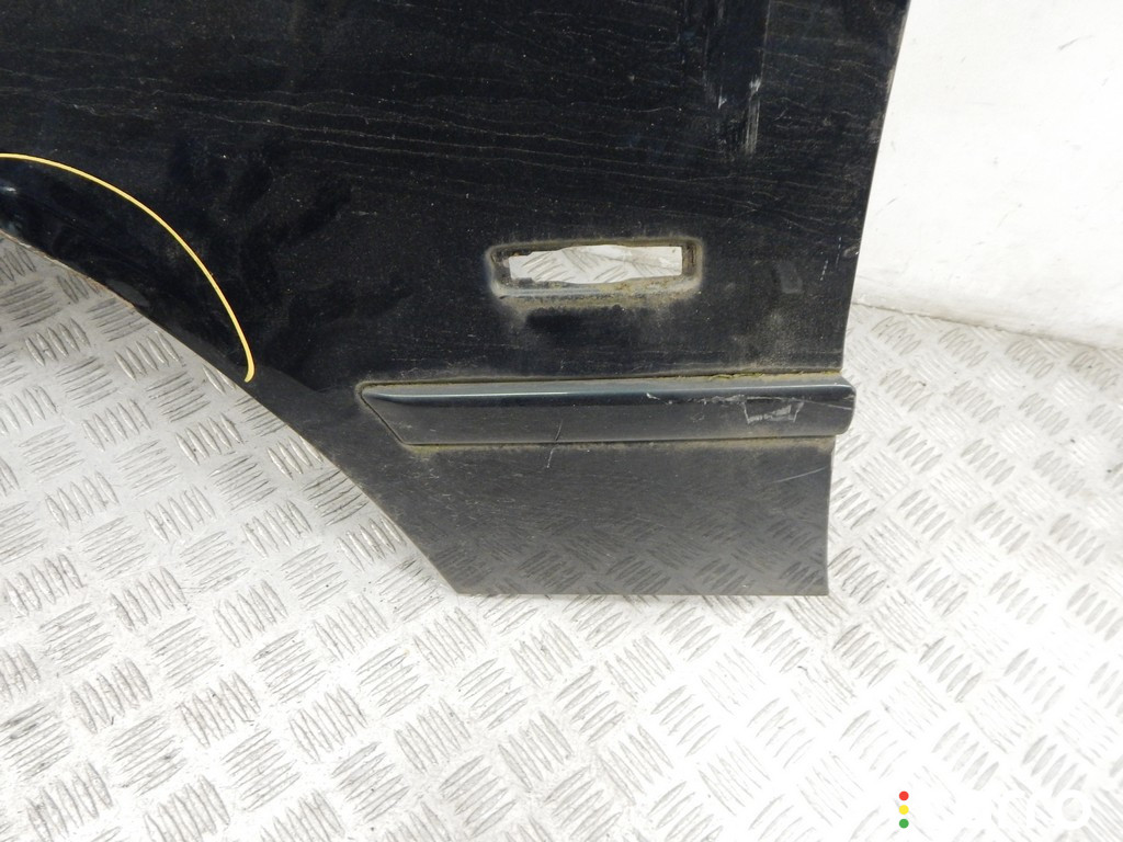 41358162133, 8162133, 41358162135, 8162135 Крыло переднее левое BMW 5-series (E39) 2003г. - фото №2
