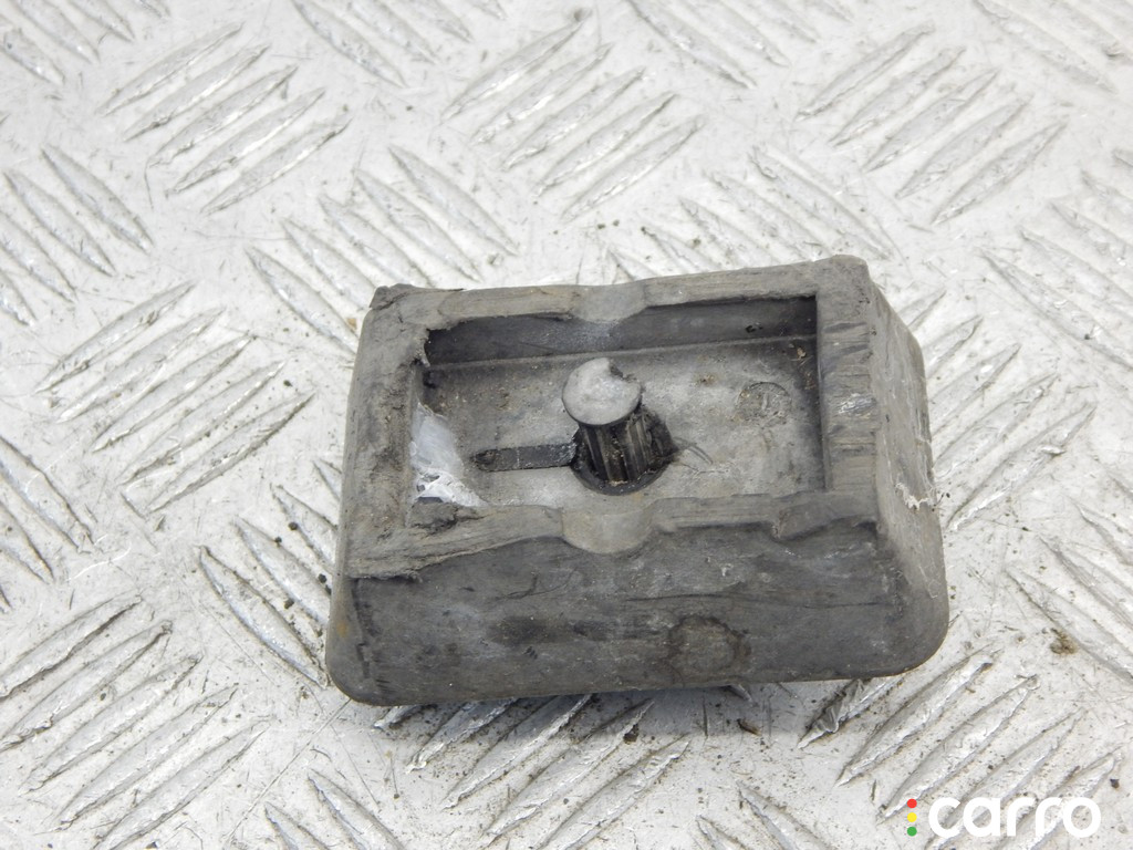 51718268885, 8268885, 51710153103, 0153103, 51718233281, 8233281 Опора под домкрат (поддомкратная подушка) BMW 3-series (E46) 1999г. - фото №1