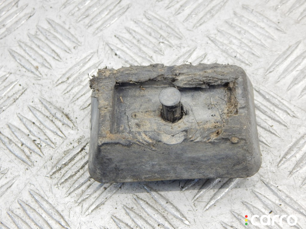 51718268885, 8268885, 51710153103, 0153103, 51718233281, 8233281 Опора под домкрат (поддомкратная подушка) BMW 3-series (E46) 2002г. - фото №1