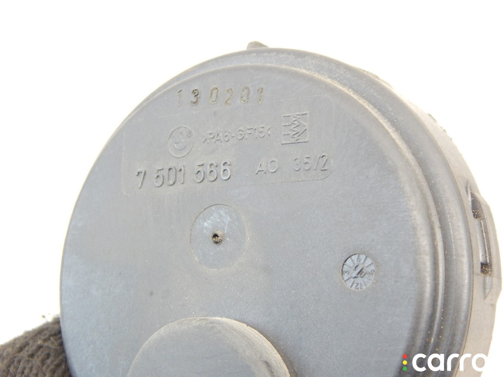 7501566, 11617501566, 11611432558, 1432558 Маслоотделитель (сапун) BMW 5-series (E39) 2001г. - фото №3
