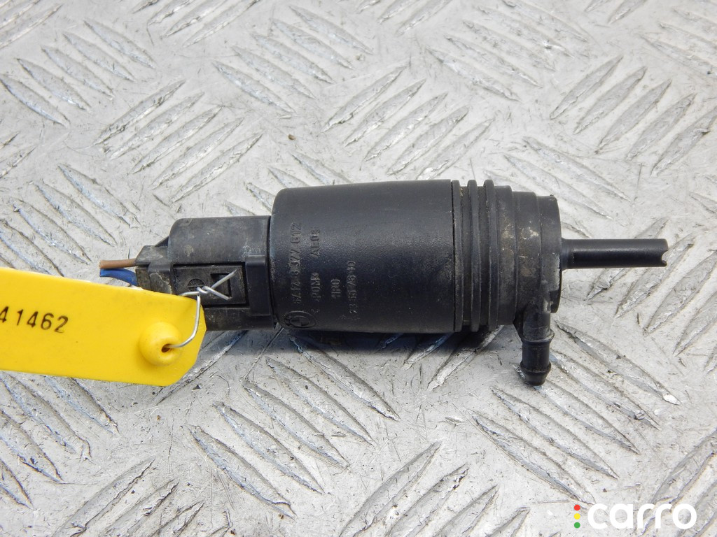 8362154, 8377612, 67128377612, 67128362154, 67120154873, 0154873 Насос (моторчик) омывателя стекла BMW 5-series (E39) 2003г. - фото №1