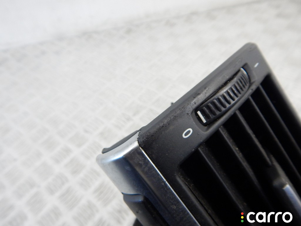 7161801, 64227161802, 64227161801, 7161802 Дефлектор обдува салона BMW X5-series (E70) 2008г. - фото №2