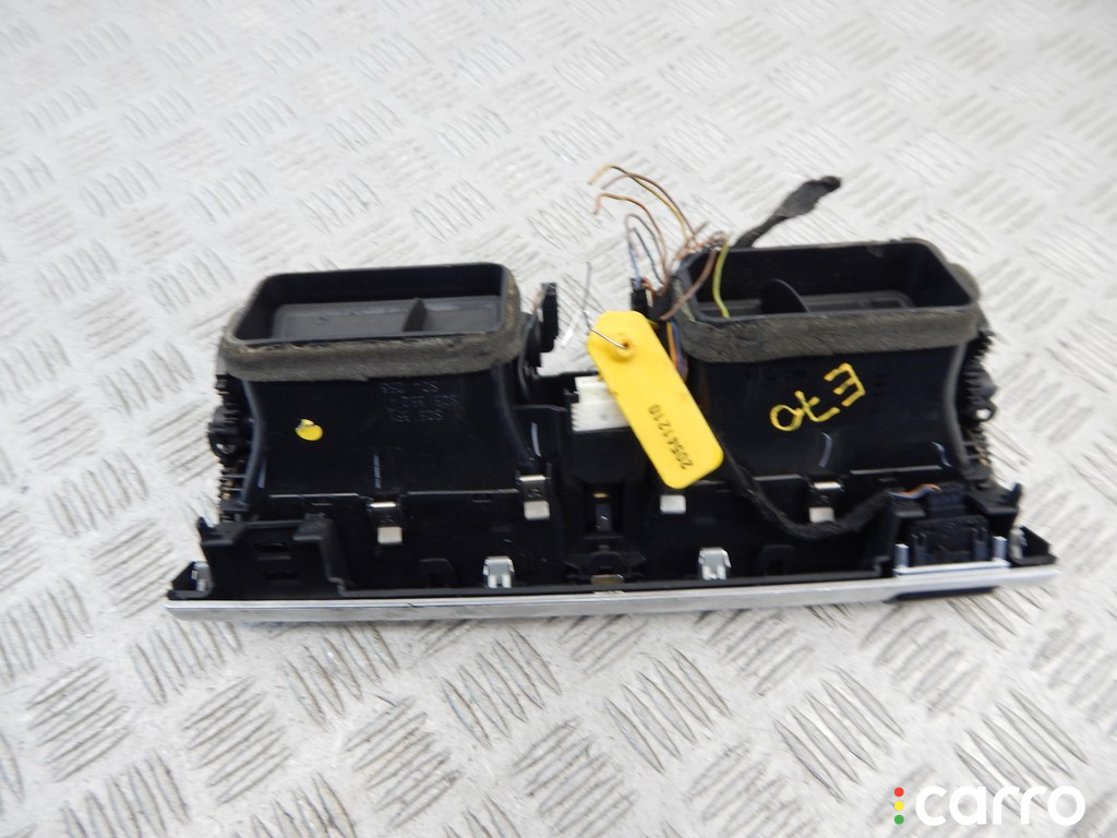 7161801, 64227161802, 64227161801, 7161802 Дефлектор обдува салона BMW X5-series (E70) 2008г. - фото №4