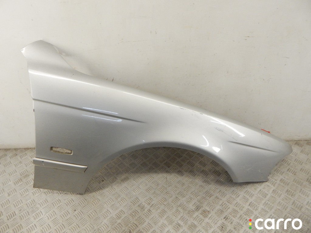 41358162134, 8162134, 41358162136, 8162136 Крыло переднее правое BMW 5-series (E39) 2002г. - фото №1