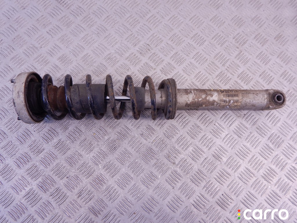 33526766605, 6766605 Стойка задняя BMW 5-series (E60/61) 2004г. - фото №1