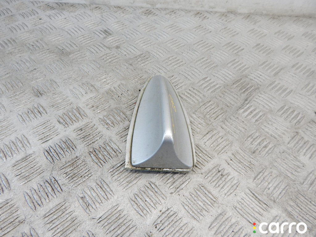 6957345, 65206957345 Антенна BMW 5-series (E60/61) 2004г. - фото №1