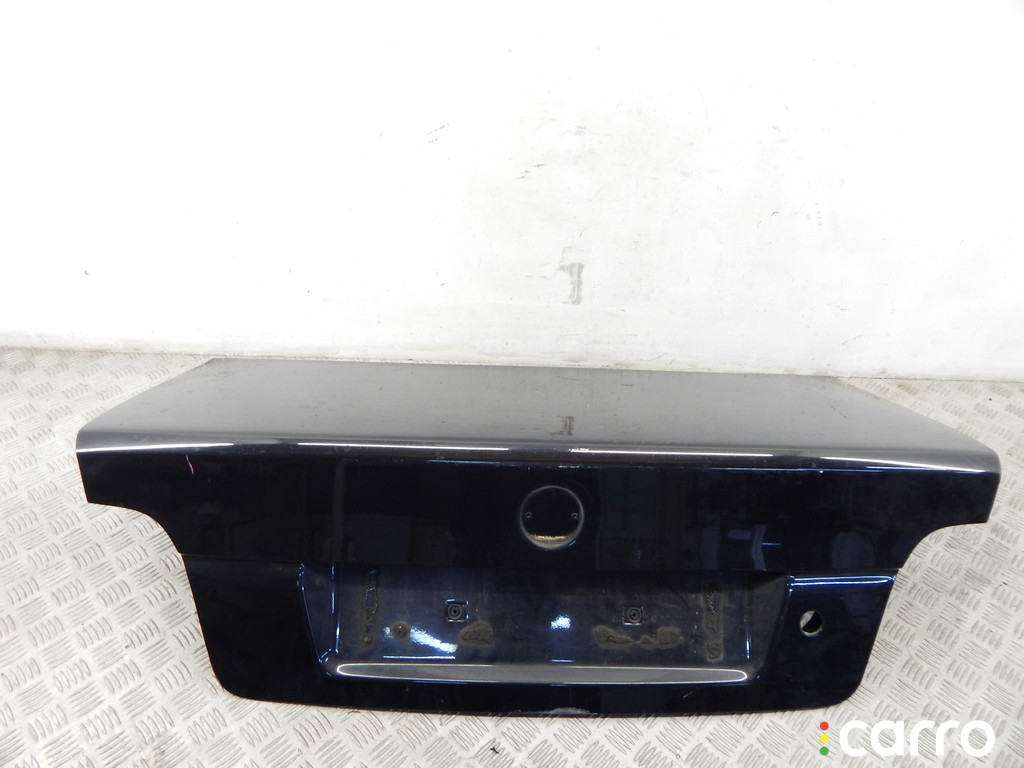 41628167801, 8167801 Крышка багажника (дверь 3-5) BMW 5-series (E39) 2001г. - фото №1
