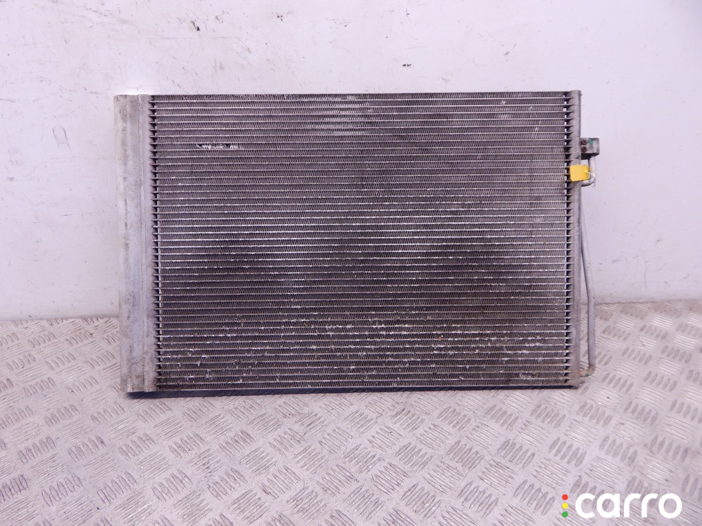 Радиатор кондиционера BMW 5-series (E60/61) 2003г. - фото №6