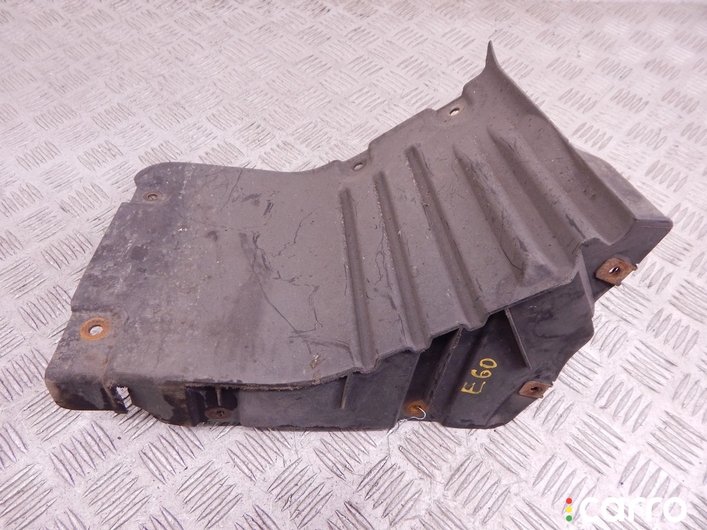 7050538, 51717050538 Защита арок передняя правая (подкрылок) BMW 5-series (E60/61) 2003г. - фото №1