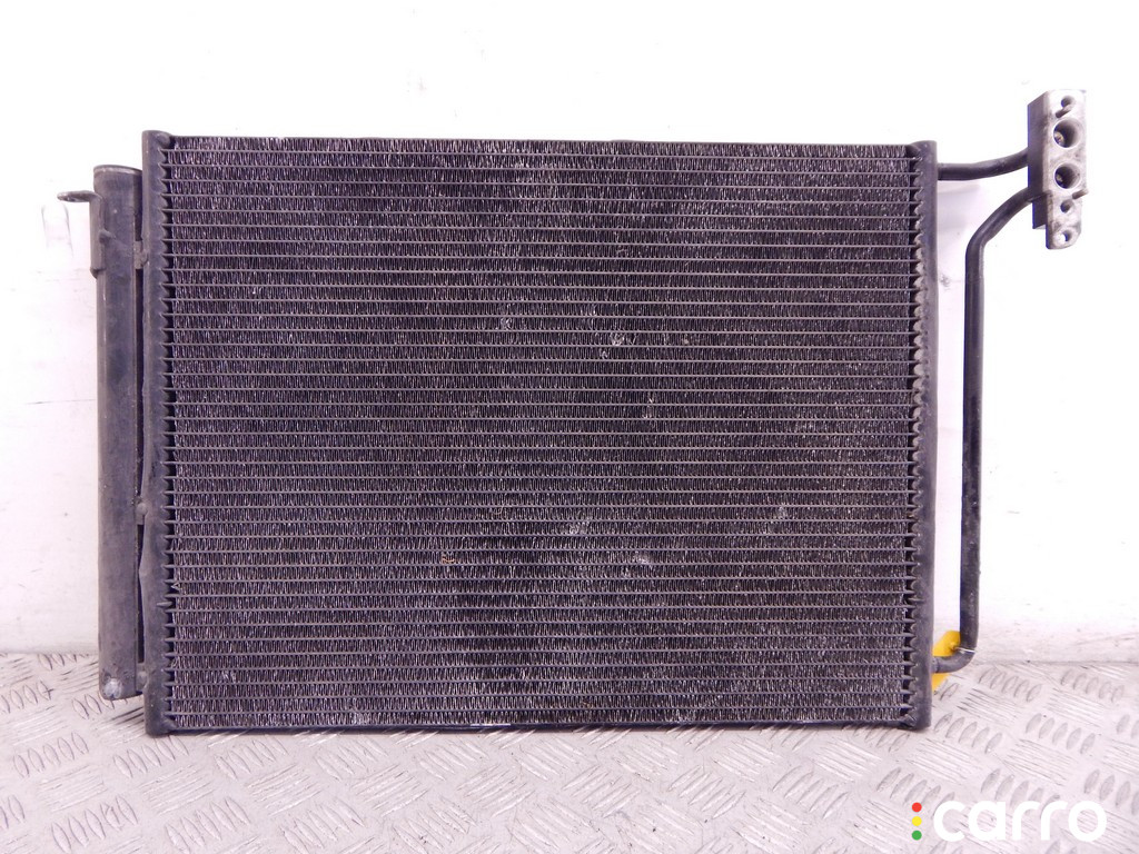 6914216, 8381543, 64536914216, 64538381543 Радиатор кондиционера BMW X5-series (E53) 2005г. - фото №1