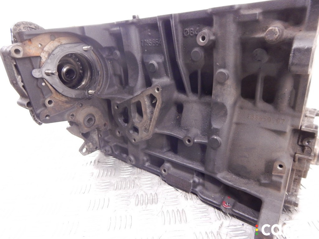Блок цилиндров BMW 3-series (E46) 2003г. - фото №2