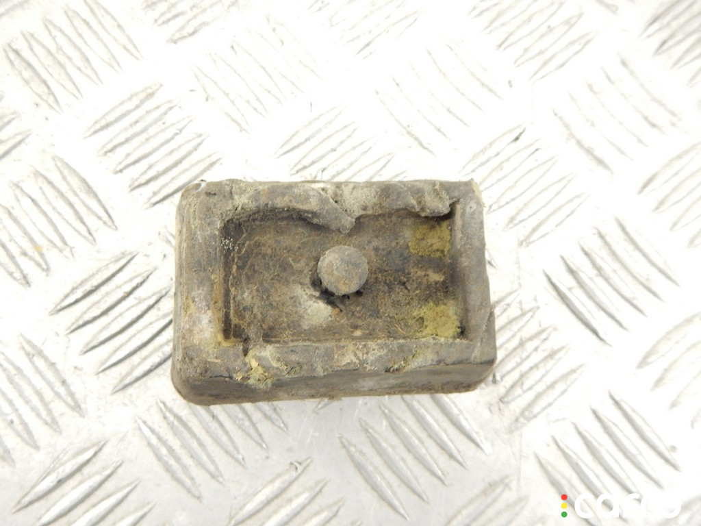 51718268885, 8268885, 51710153103, 0153103, 51718233281, 8233281 Опора под домкрат (поддомкратная подушка) BMW 3-series (E46) 1999г. - фото №1