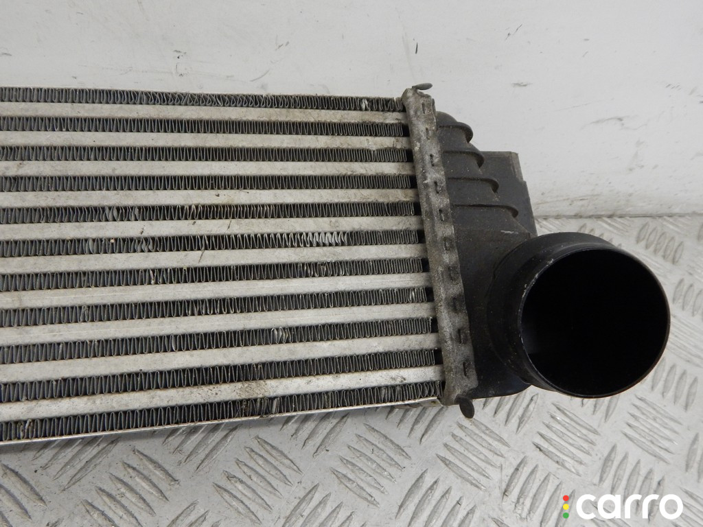 7805629, 17517805629 Интеркулер BMW 5-series (F10/11) 2012г. - фото №3