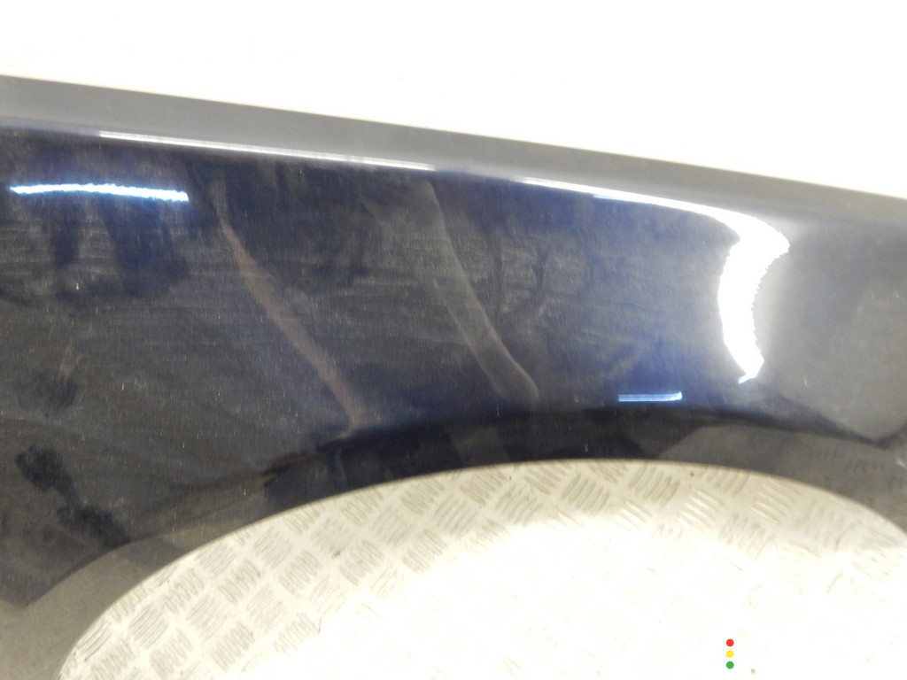 41357111430, 7111430, 41357111374, 7111374 Крыло переднее правое BMW 5-series (E60/61) 2007г. - фото №4