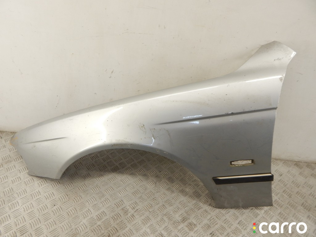 41358162133, 8162133, 41358162135, 8162135 Крыло переднее левое BMW 5-series (E39) 2000г. - фото №1