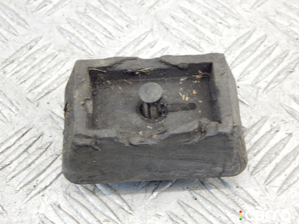 51718268885, 8268885, 51710153103, 0153103, 51718233281, 8233281 Опора под домкрат (поддомкратная подушка) BMW 3-series (E46) 2004г. - фото №1