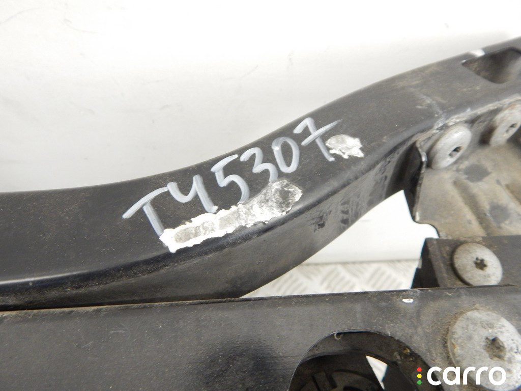51647210501, 7210501 Передняя панель крепления облицовки (телевизор) BMW X3-series (F25) 2010г. - фото №6
