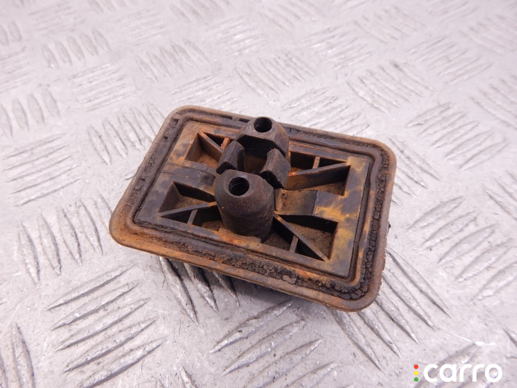 51718268885, 8268885, 51710153103, 0153103, 51718233281, 8233281 Опора под домкрат (поддомкратная подушка) BMW 3-series (E46) 2001г. - фото №4